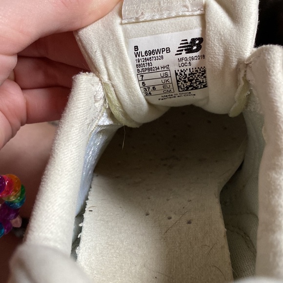 sage green new balances! - Picture 2 of 2